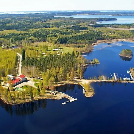 Bed & Breakfast Paksuniemen Majatalo