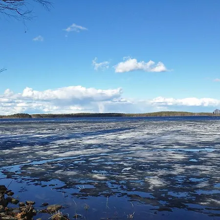 Paksuniemen Majatalo Rääkkylä