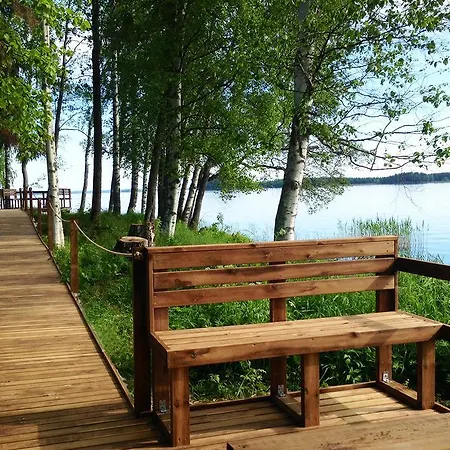 Bed & Breakfast Paksuniemen Majatalo *