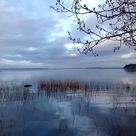 Paksuniemen Majatalo