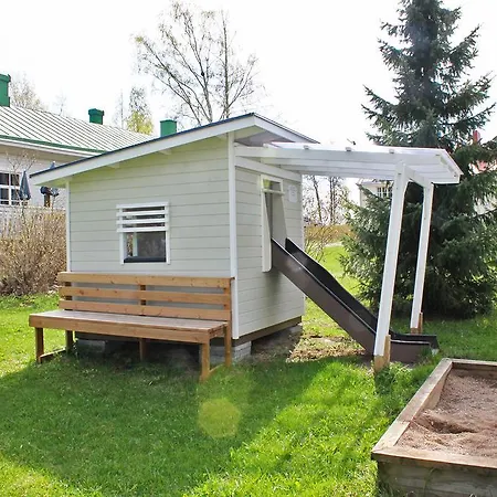 Bed & Breakfast Paksuniemen Majatalo *