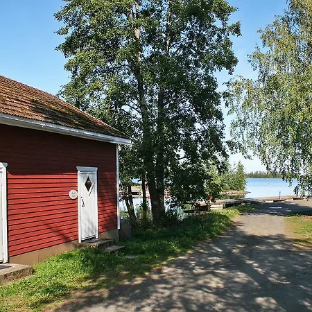 Bed & Breakfast Paksuniemen Majatalo *