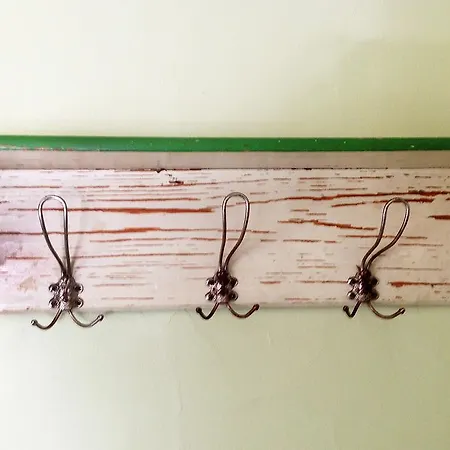 Bed & Breakfast Paksuniemen Majatalo *