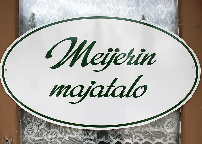 Panzió Paksuniemen Majatalo Rääkkylä