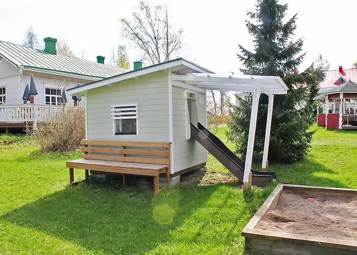 Panzió Paksuniemen Majatalo *