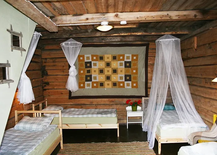 Paksuniemen Majatalo