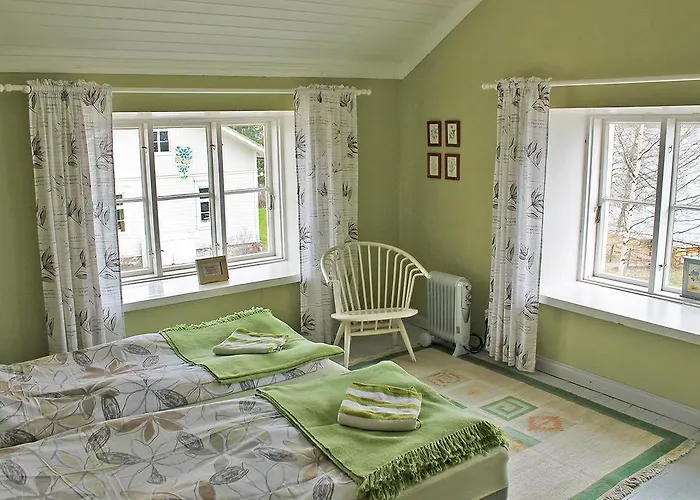 Paksuniemen Majatalo Rääkkylä