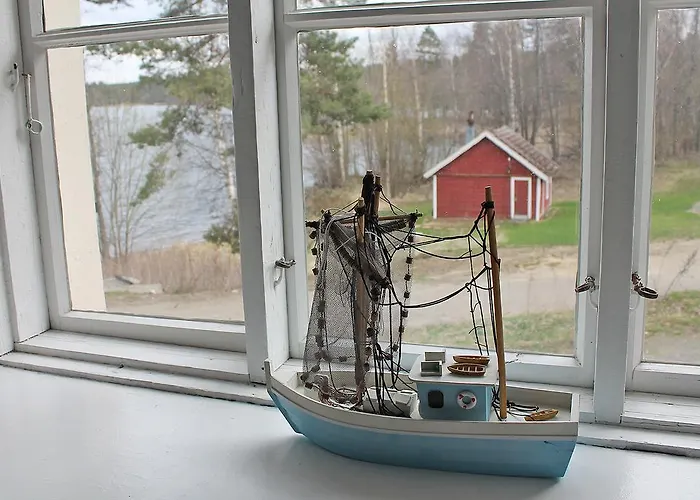 Panzió Paksuniemen Majatalo Rääkkylä