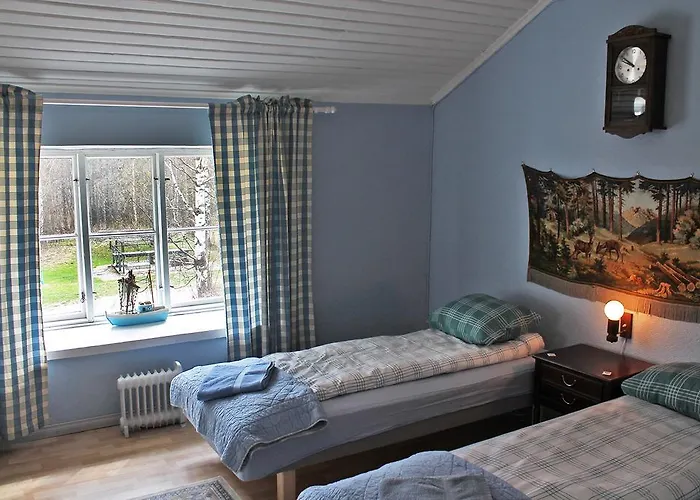 Panzió Paksuniemen Majatalo *